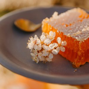 Bijenproducten, honing graat, propolis, amlou, bomba, stuifmeelkorrels